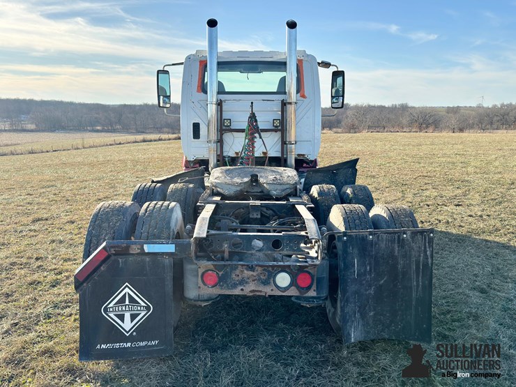 international-prostar-image-6