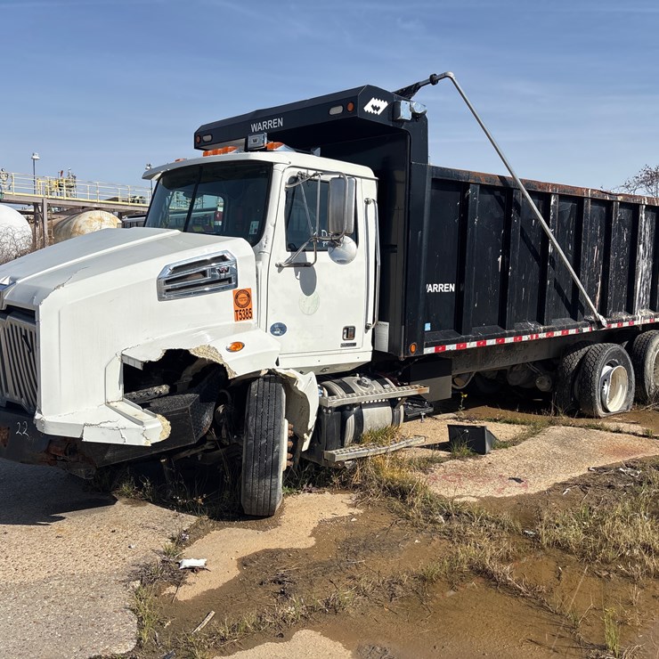2017 WESTERN STAR 4700