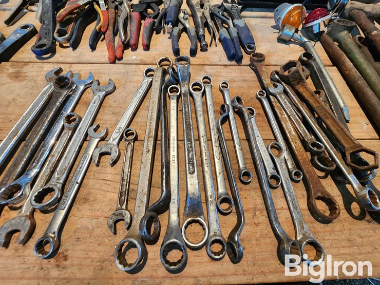 assorted-wrenches/hand-tools-image-14