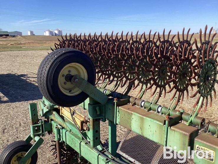 john-deere-400-image-14