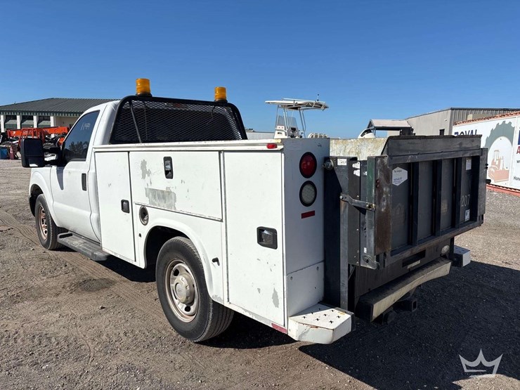 2015-ford-f250-image-4