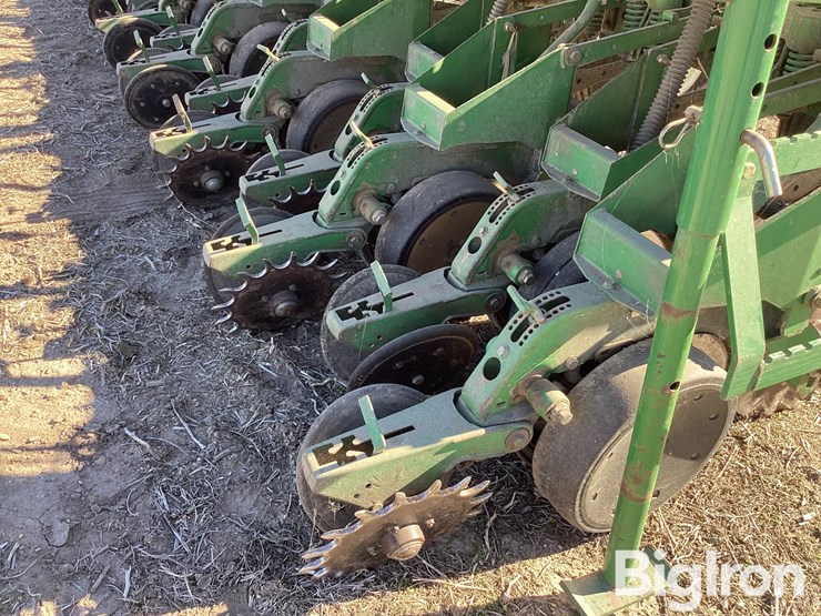 john-deere-1530-image-14