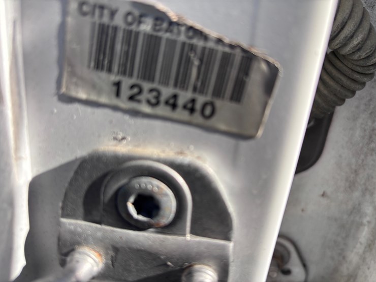 #7-•-2013-dodge-charger-image-12