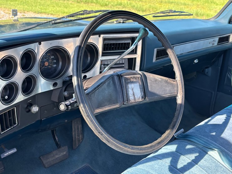 #96-•-1984-chevrolet-silverado-pickup-truck-image-24