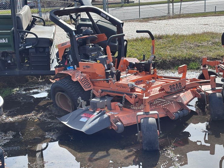 #49-•-2019-turf-tiger-lawnmower-image-1