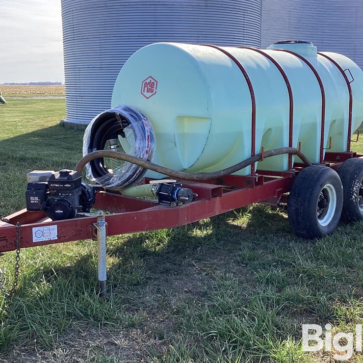 P&H Mfg 1,010 Gal T/A Nurse Trailer