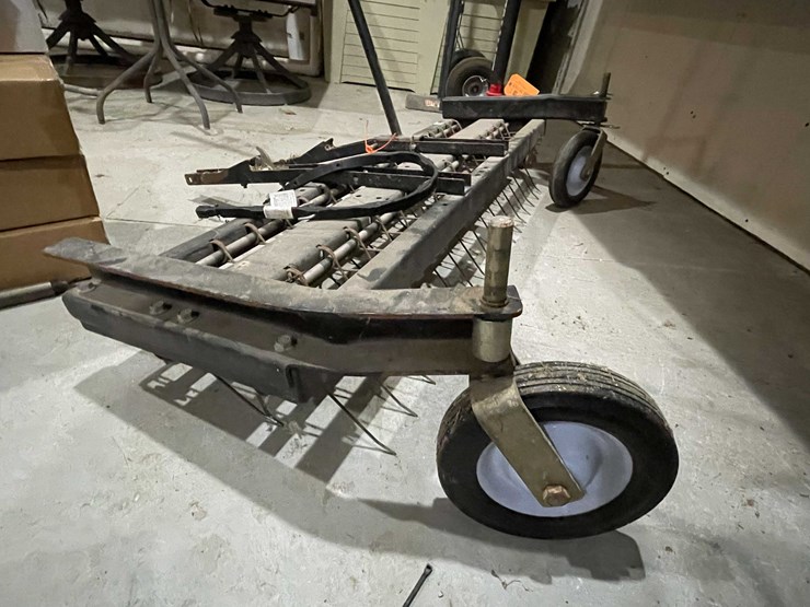 #12927-•-lawn-aerator-image-2