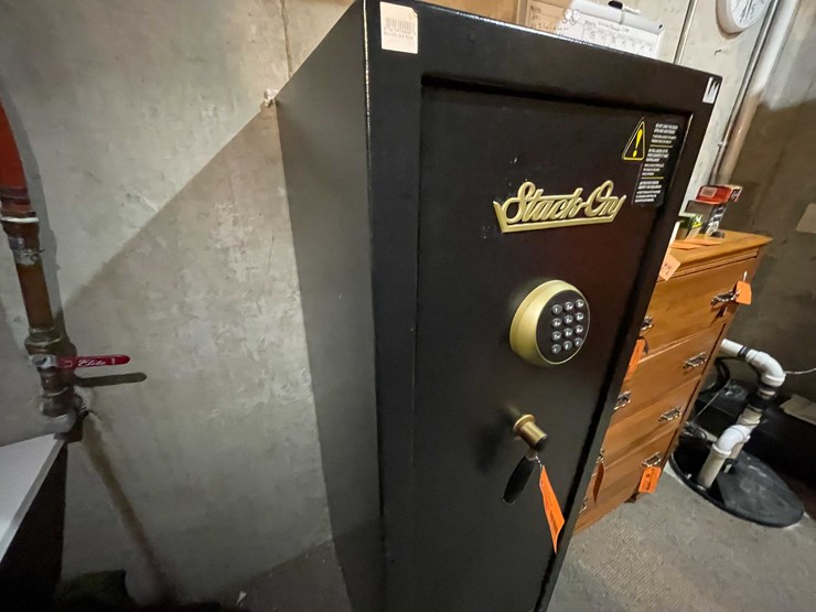 #7373-•-stack-on-gun-safe-image-6
