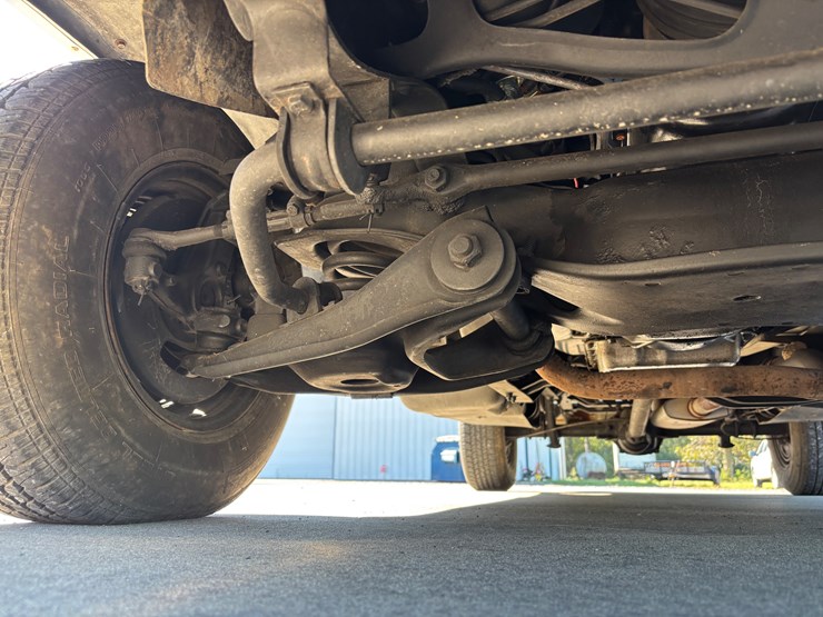 #96-•-1984-chevrolet-silverado-pickup-truck-image-61