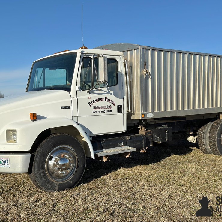 FREIGHTLINER FL70