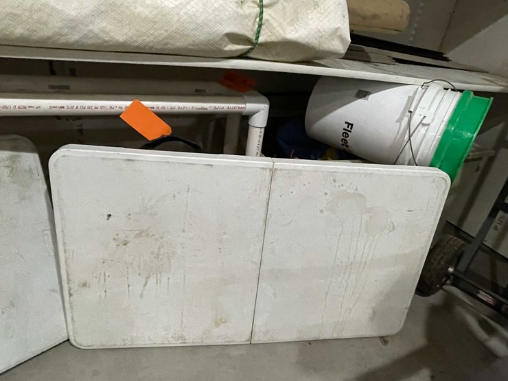 #12939-•-(2)-pop-up-tables-image-2