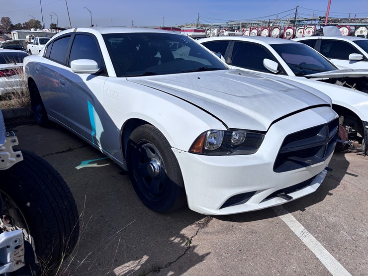 #33-•-2012-dodge-charger-image-2