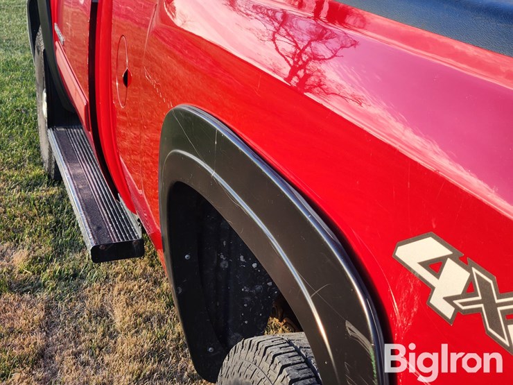 chevrolet-silverado-2500-image-10