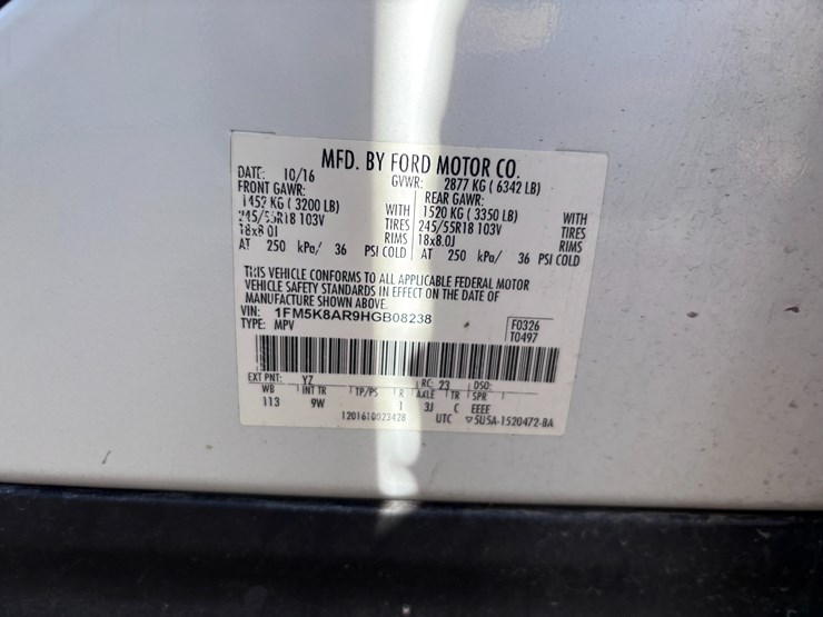 #20-•-2017-ford-intreceptor-image-10