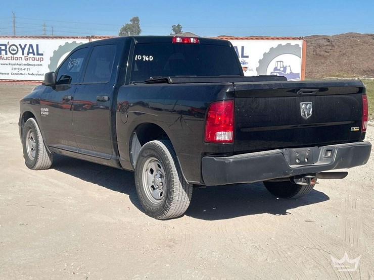 2019-dodge-1500-image-4