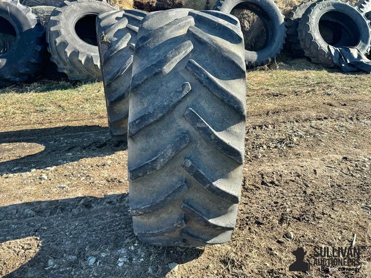 goodyear-600/65r28-tractor-tires-(bid-per-unit)-image-4