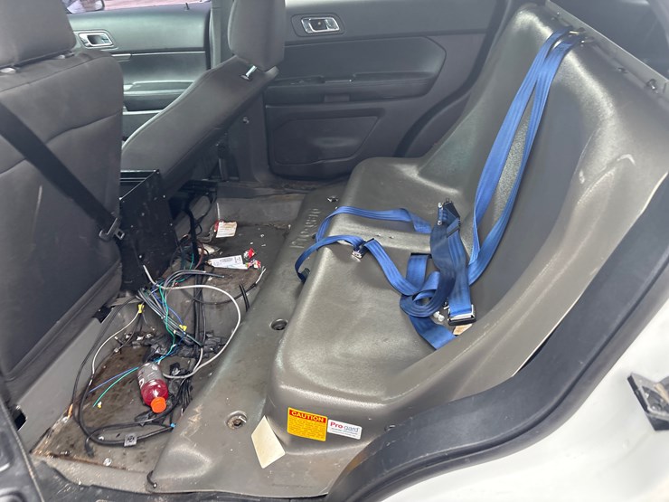 #79-•-2017-ford-intercerptor-image-5