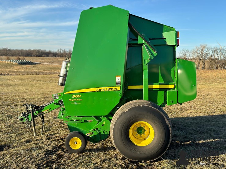 john-deere-569-image-8