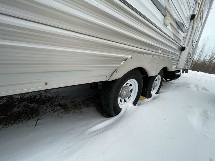 #7368-•-zinger-camper-trailer-(no-title)-image-7