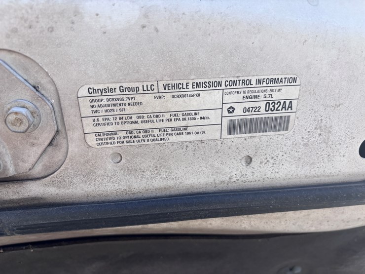 #10-•-2013-dodge-charger-image-16