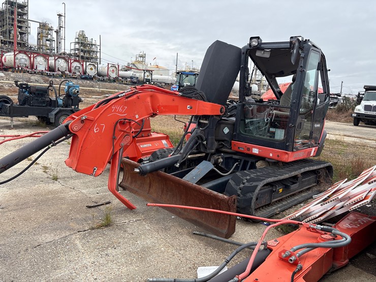 #105-•-2020-kubota-excavator-image-3
