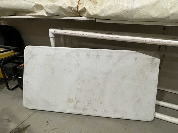 #12939-•-(2)-pop-up-tables-image-5