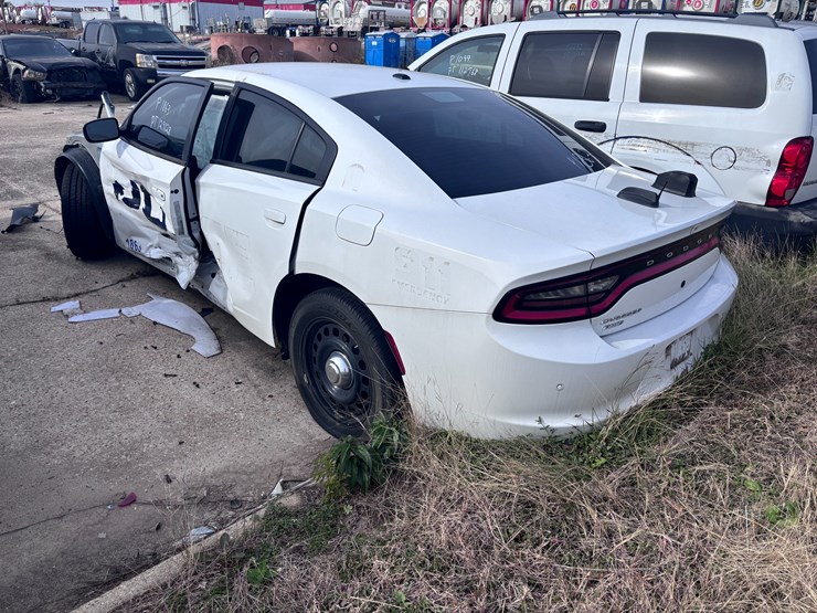 #66-•-2018-dodge-charger-image-4