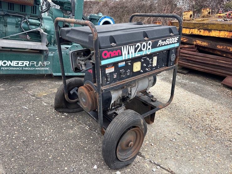 #100-•-1992-onane-6000e-generator-image-1