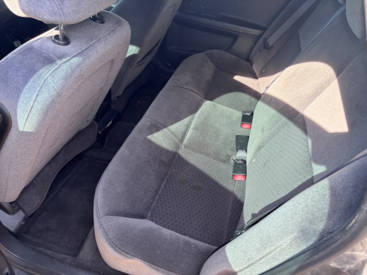 #14-•-2011-chevrolet-impala-image-6