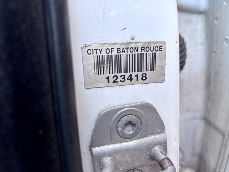 #26-•-2013-dodge-charger-image-12