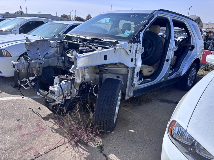 #34-•-2017-ford-interceptor-image-1