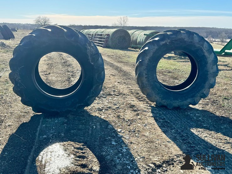 goodyear-600/65r28-tractor-tires-(bid-per-unit)-image-6