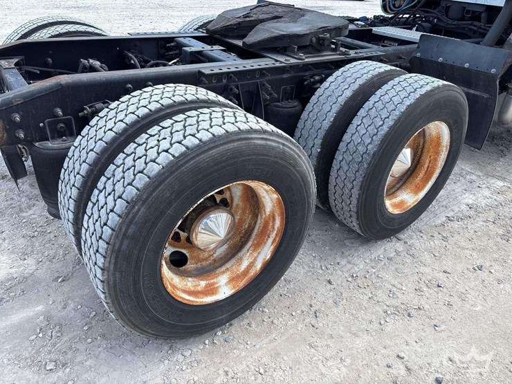 2015-international-transtar-8600-image-34