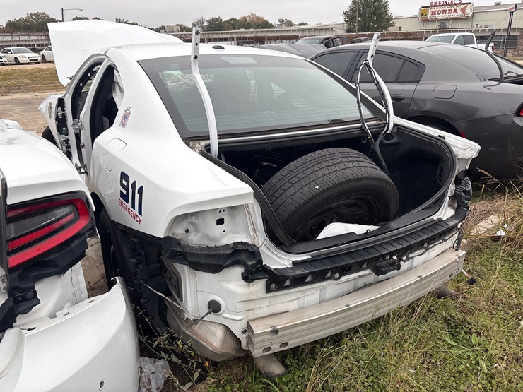 #90-•-2019-dodge-charger-image-4