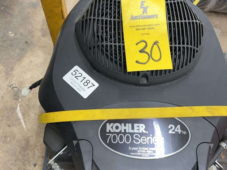 unused-vertical-shaft-kohler-7000-series-twin-cycle-24-hp-gas-engine-image-2