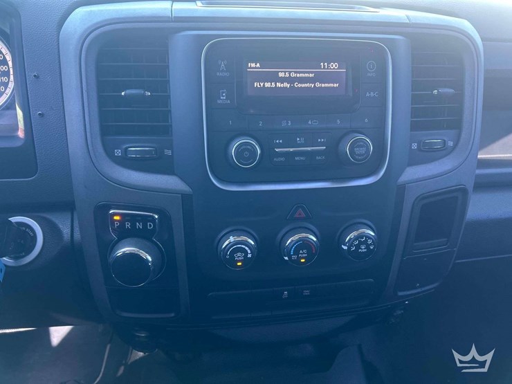 2019-dodge-1500-image-16