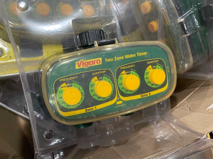 #12966-•-lawn-sprinkler-lot-image-7