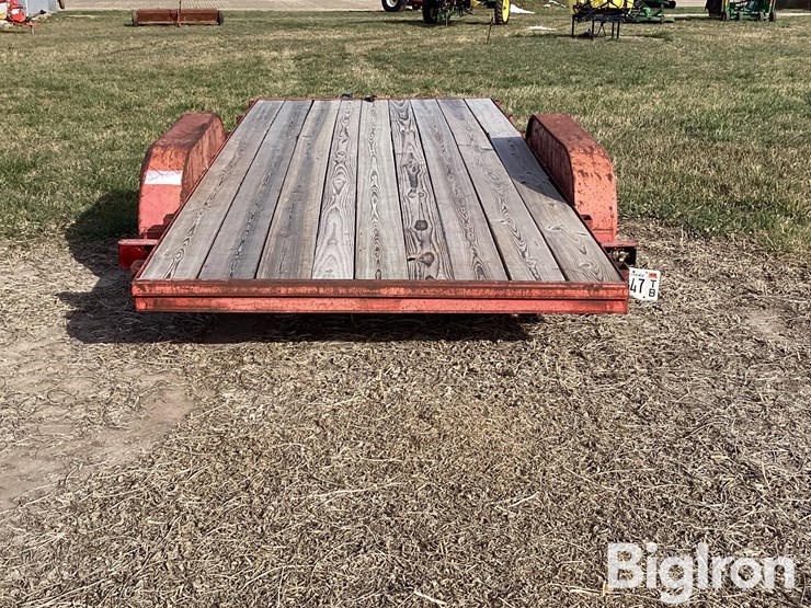 1993-maxwell-16'-t/a-trailer-image-6