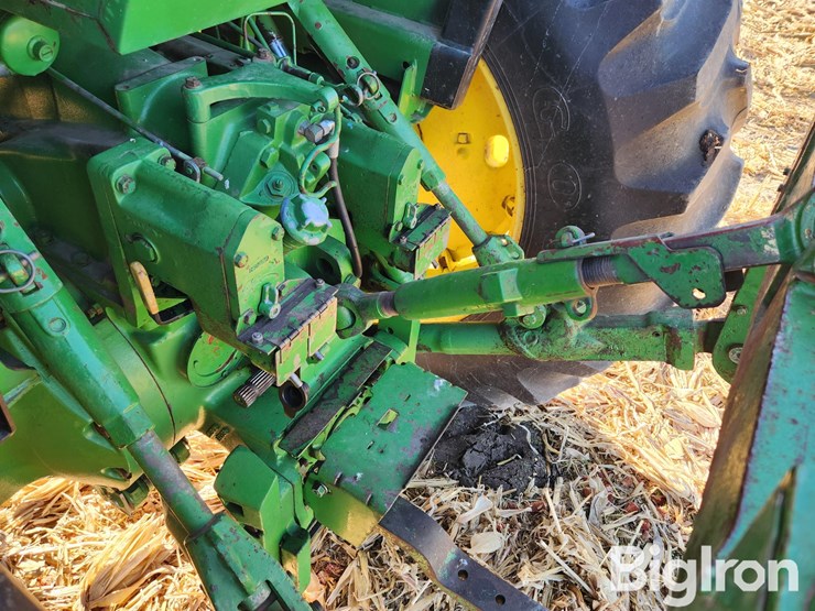 john-deere-4440-image-9