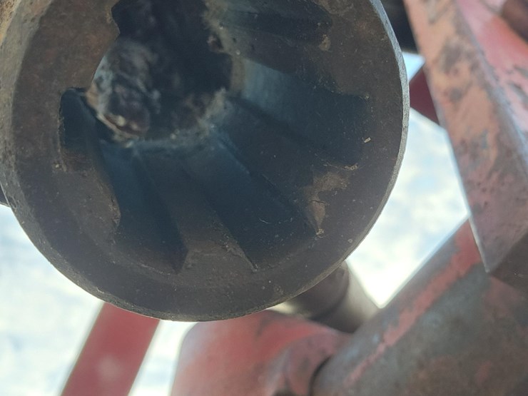 international-1300-image-15