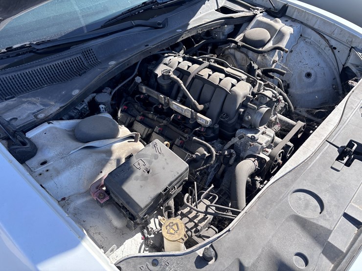 #12-•-2013-dodge-charger-image-14