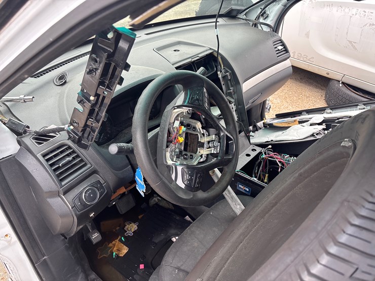 #88-•-2017-ford-interceptor-image-6