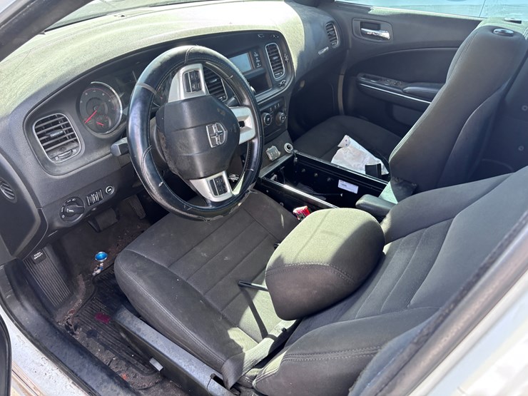 #25-•-2012-dodge-charger-image-6