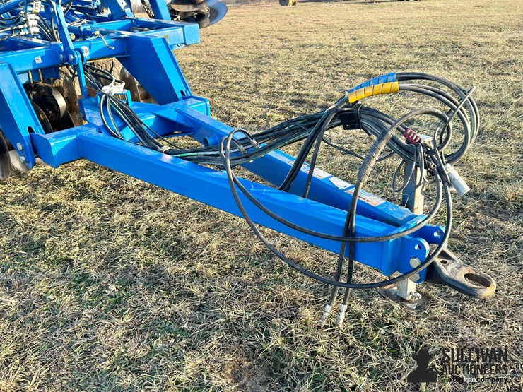 2016-landoll-7431-29-image-11