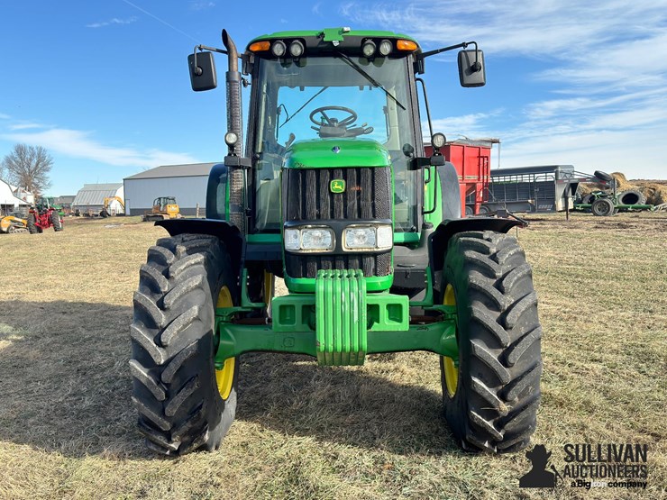 john-deere-7320-image-2