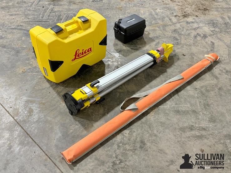 2022-leica-rugby-clh-clx300-rotating-laser-level-kit-w/-support-equipment-image-7