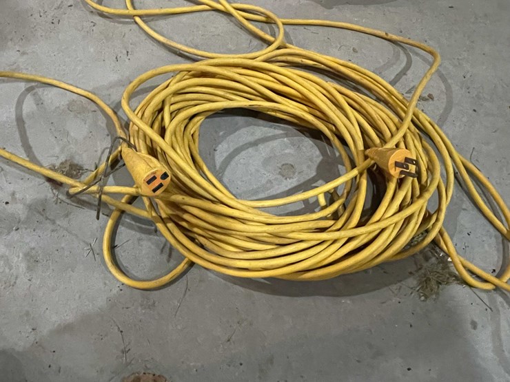 #12954-•-(2)-extension-cords-image-3