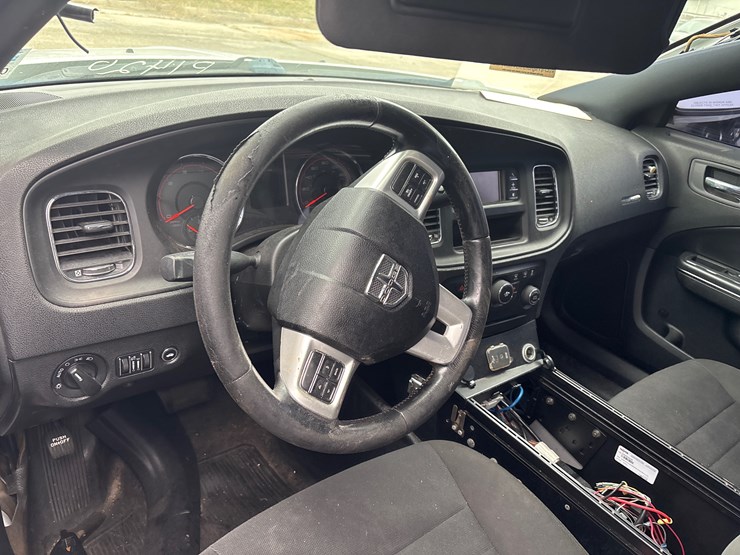 #86-•-2012-dodge-charger-image-7