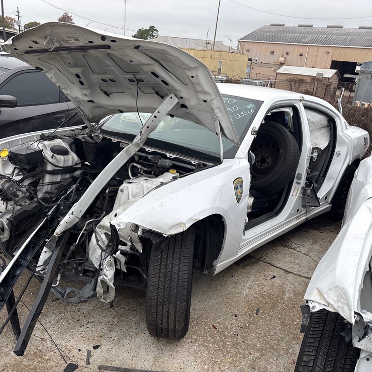 #90 • 2019 DODGE CHARGER