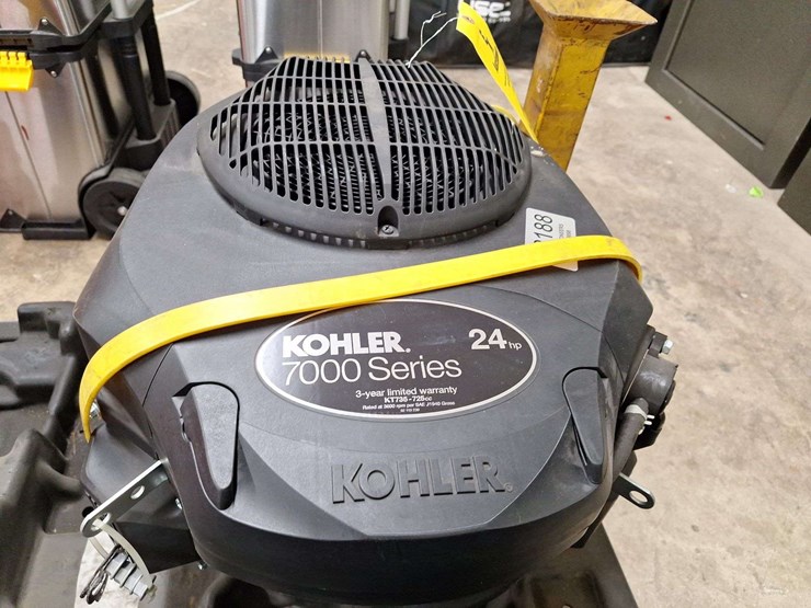 unused-vertical-shaft-kohler-7000-series-twin-cycle-24-hp-gas-engine-image-14
